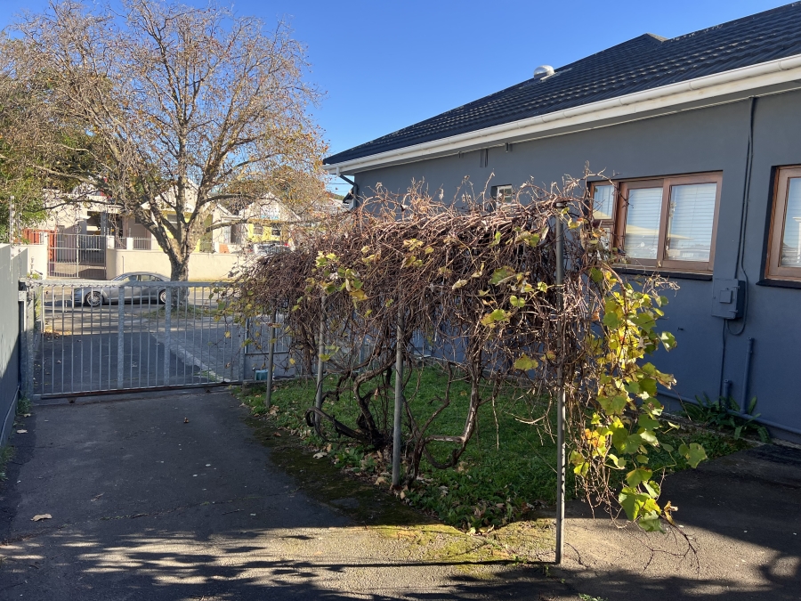 Commercial Property for Sale in Vincent Eastern Cape